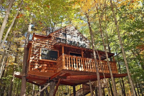 Lake Sunapee In New Hampshire Is Home To The Treehouse Getaway Adults Will Love