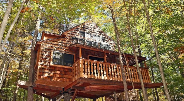 Lake Sunapee In New Hampshire Is Home To The Treehouse Getaway Adults Will Love