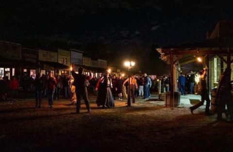 The All Hallows' Eve Terror Town In Ohio Is An Immersive Halloween Experience You Won't Soon Forget