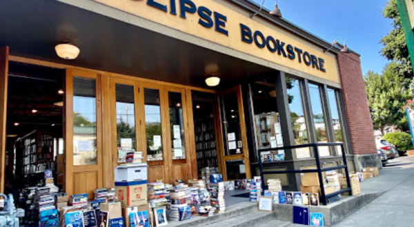 This 2-Story Bookstore In Washington, Eclipse Bookstore, Is Like Something From A Dream