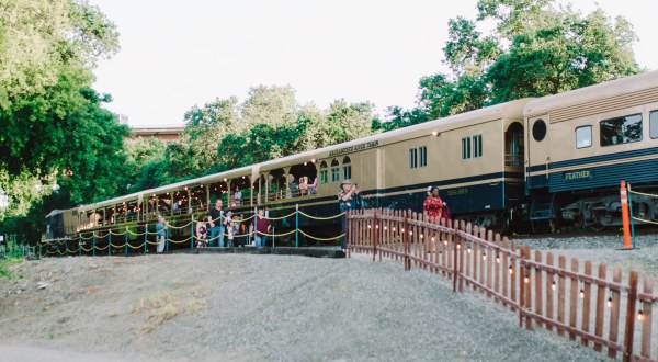Don Your Fanciest Hat And Enjoy High Tea When You Take A Ride On The Fancy Hat Tea Train In Northern California