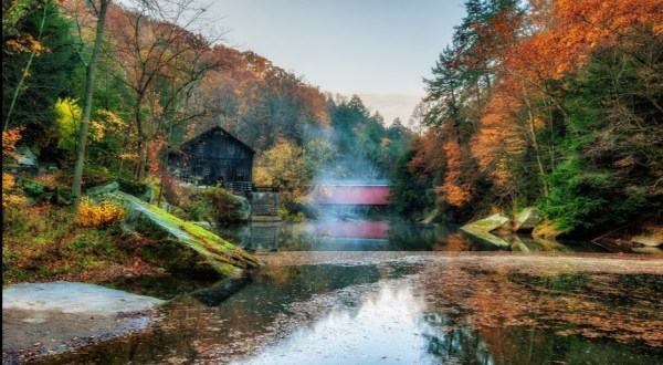 Fill Up With A Delicious Meal At Brown’s Country Kitchen After A Day Of Leaf-Peeping In Pennsylvania