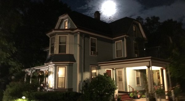 Experience The Paranormal When You Stay At The Haunted 1870 Wedgwood B&B Inn In Pennsylvania