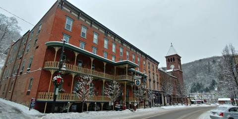 The Historic Inn At Jim Thorpe In Pennsylvania Is Notoriously Haunted And We Dare You To Spend The Night