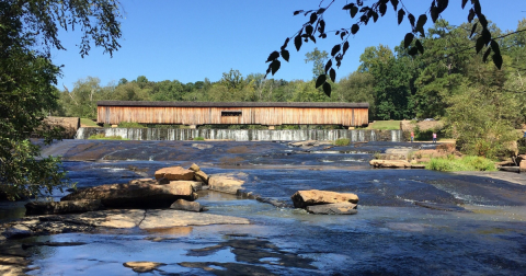 Here Are 7 Of The Most Beautiful Georgia Covered Bridges To Explore This Fall