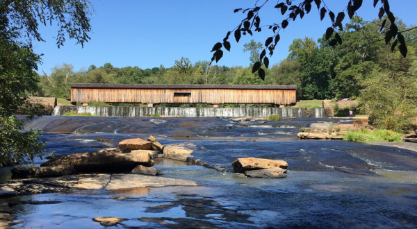 Here Are 7 Of The Most Beautiful Georgia Covered Bridges To Explore This Fall