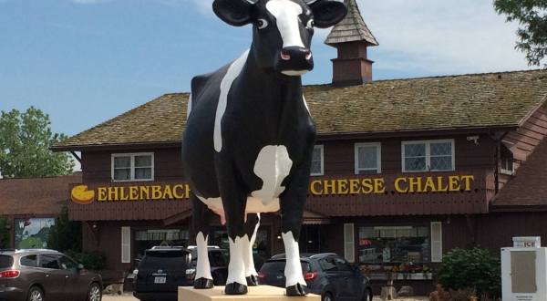 Savor 11 Mouth Watering Cheese Curd Varieties And More At Wisconsin’s Ehlenbach’s Cheese Chalet 