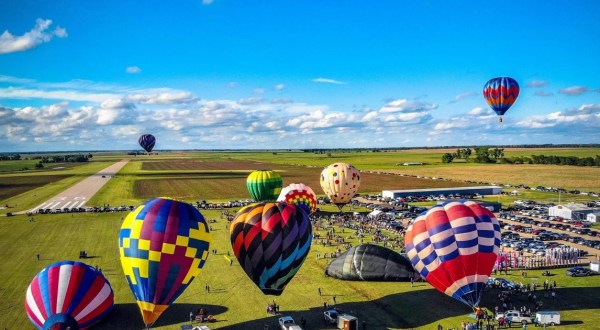 Hot Air Balloons Will Be Soaring At Kansas’s 26th Annual Sunflower Balloon Fest