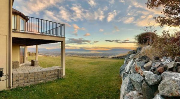 Wake Up On Top Of A Mountain At This Draper Airbnb In Utah