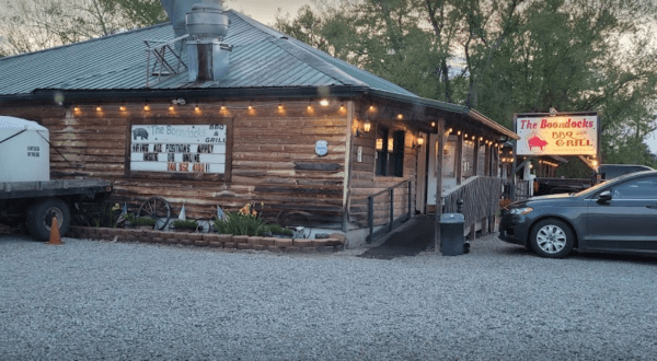 Feel Like Family When You Dine At The Boondock’s Barbecue In Ohio