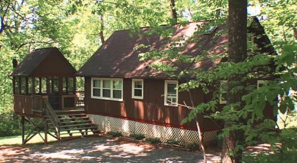 Rent A Cozy Mountain Chalet Near Shenandoah National Park For The Ultimate Virginia Getaway