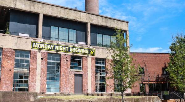Grab A Cold Drink In An Abandoned Factory At Monday Night Brewing In Tennessee