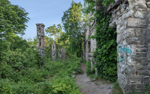 A Mysterious Woodland Trail In New Jersey Will Take You To The Original Van Slyke Castle Ruins