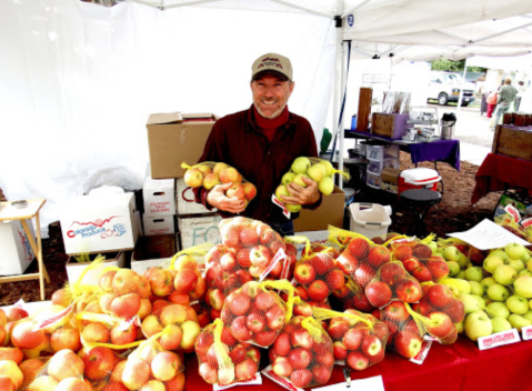 Don’t Miss The Biggest Apple Festival In Colorado This Year, Applefest
