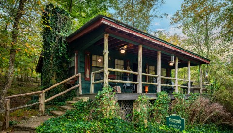 Book A Stay At One Of These Two Cozy Cabins That Are Nestled In An Alabama Canyon