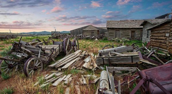 These 18 American Ghost Towns Will Chill You To The Bone