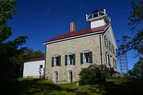 The Lighthouse Walk In Wisconsin That Offers Unforgettable Views