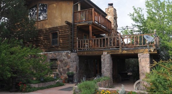 Wake Up To The Most Remarkable Views At This Cabin Bed And Breakfast In New Mexico