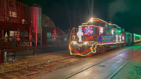 The Polar Express Train Ride In North Carolina Is Scenic And Fun For The Whole Family