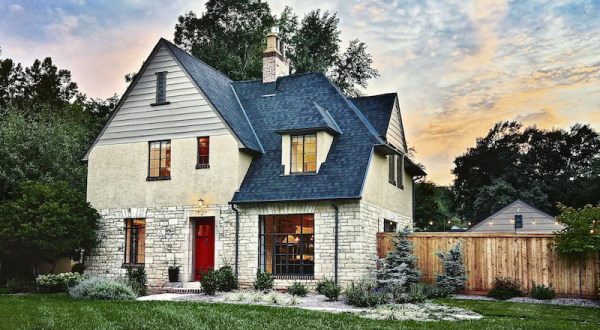 Stay At This Enchanting 1930s Historic English Tudor Cottage In Kansas For a Perfect Getaway