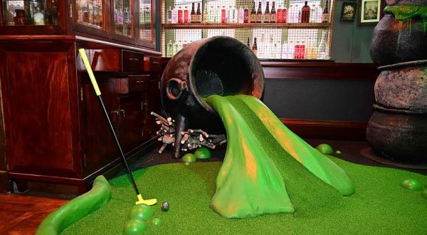 You Will Have A Magical Time At This Harry Potter Themed Mini-Golf Course In Colorado