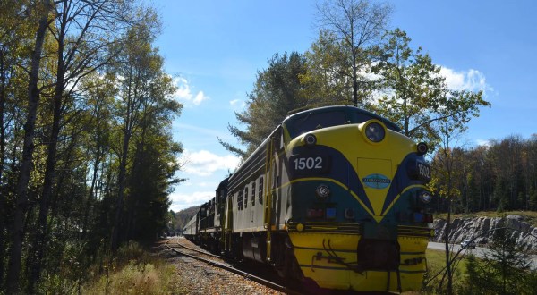This Incredible Train Ride Will Take You Through Some Of The Most Beautiful Fall Scenery In New York