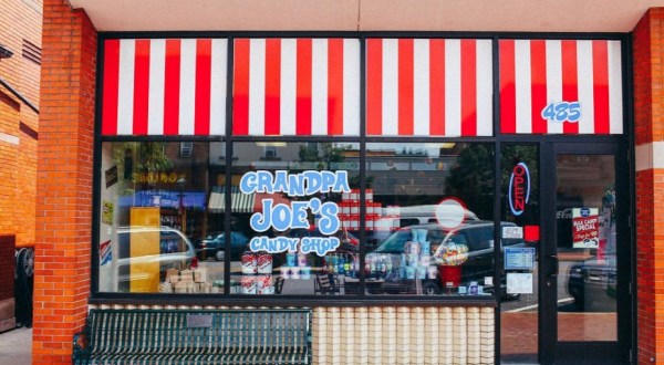 This Candy Shop In Pennsylvania Sells Soda And Snacks From All Over The World