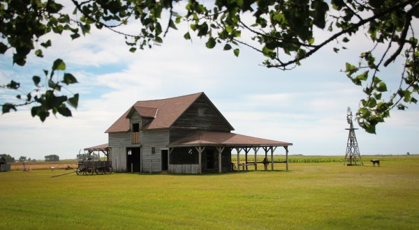 Little House On The Prairie Was Invented At This Old House In South Dakota From The 1800s