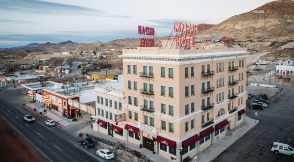 Tour A Haunted Hotel And Hang Out With Ghosts At The Historic Mizpah Hotel In Nevada