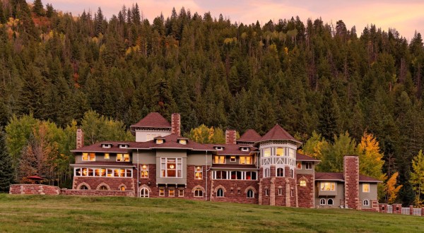 You Can Rent The Entire Redstone Castle In Colorado
