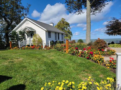 Plan A Trip To The Lakehouse Inn Resort, One Of The Most Picturesque Getaways In Ohio