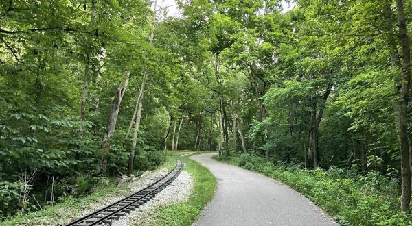 Explore Upper Rock Hollow Greenway, A Beautiful Missouri Trail With A Haunted Past