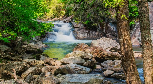 You Can Hike To 9 Waterfalls All Within 10 Miles Of This Charming North Carolina Town