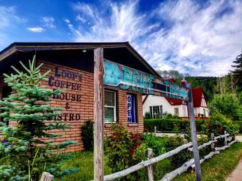 Loop's Coffee Is A Colorado Coffeeshop That Has Delicious Coffee And More