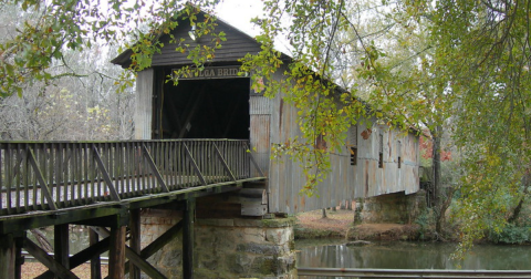 Here Are 7 Of The Most Beautiful Alabama Covered Bridges To Explore This Fall