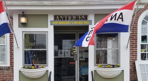 Discover A Treasure Trove Of Antiques At Aunt Margaret’s Antique Mall In Delaware