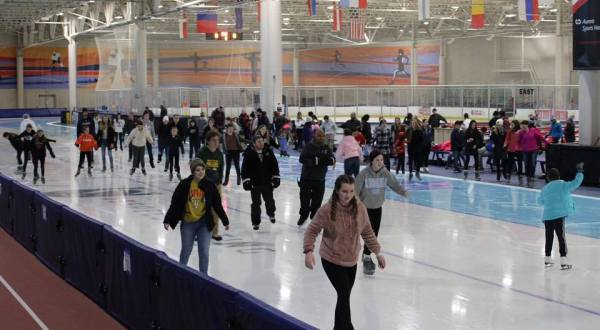 Ice Skate With The Fastest On Earth At Wisconsin’s Pettit National Ice Center