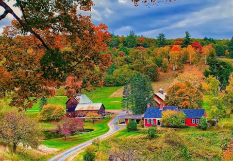 Sleepy Hollow Farm In Vermont Is A Classic Fall Tradition