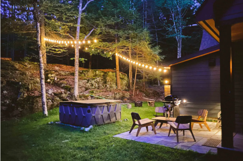 This 750-Foot Cabin Sitting On 3 Acres Of Maine Forest Is Perfect For A Winter Escape