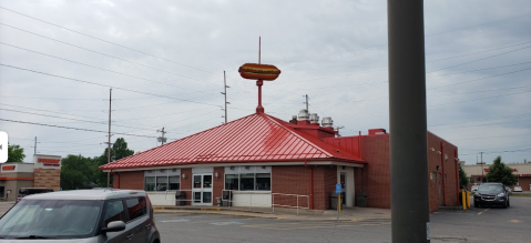 This Unsuspecting Ohio Eatery Has Been Serving Up Tasty Hotdogs Since 1946