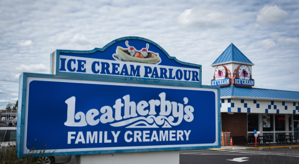 Over 30 Different Ice Cream Flavors Await You At Leatherby’s Family Creamery In Utah