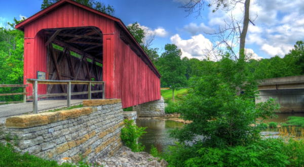 These 9 Beautiful Covered Bridges In Indiana Will Remind You Of A Simpler Time