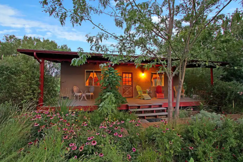 An Overnight Stay At This Secluded Cabin In Arizona Costs Less Than $110 A Night And Will Take You Back In Time
