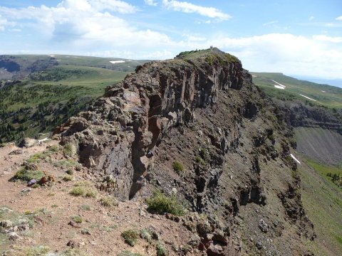 This Trail Leading To A Narrow And Jagged Ridge In Colorado Is Often Called The Devil's Causeway