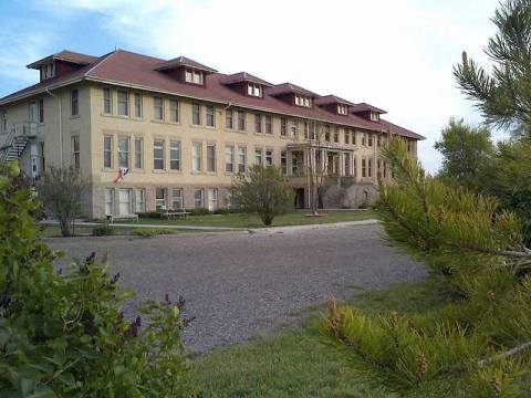 The Historic Gooding University Inn In Idaho Is Notoriously Haunted And We Dare You To Spend The Night