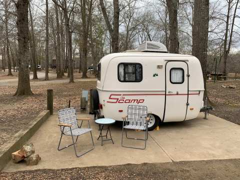 The Scamp Camper Is A Tiny Airbnb In Mississippi That's Bound To Make A Big Impression     