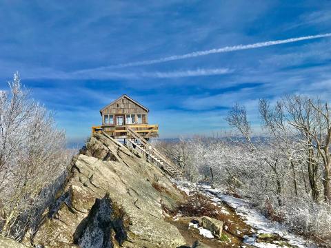 The Hanging Rock Raptor Observatory In West Virginia Is Off The Beaten Path But So Worth The Journey