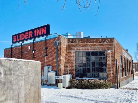 Get Real New England Lobster Rolls Right Here In Tennessee At The Slider Inn