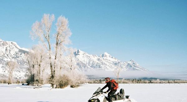 Go Dashing Through The Snow And Discover A Gorgeous Forested Hot Spring In Wyoming