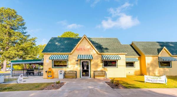 Stoby’s Restaurant In Arkansas Claims To Have The World’s Best Cheese Dip